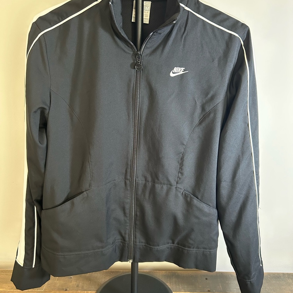 Nike FitDry Full-Zip Women’s Track Jacket • Black/White • Size M • Pockets